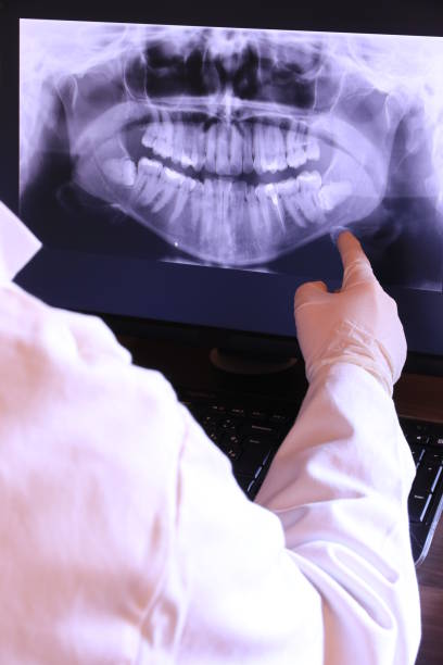 Best Emergency Dental Care for Broken or Chipped Teeth in East Bernard, TX
